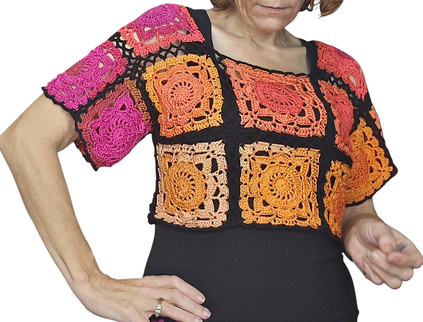 Whispy Crochet Cropped Pull Over